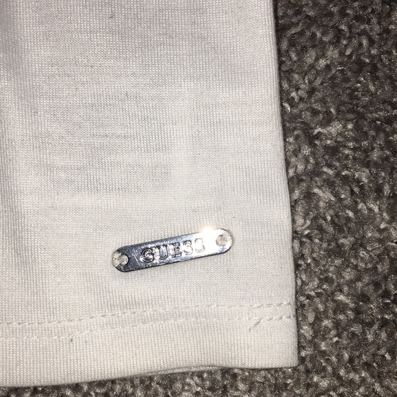 Guess Short Sleeve - Picture 3 of 3